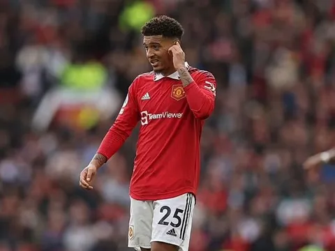 Man Utd sắp trở lại thi đấu, Sancho tiếp tục khiến CĐV đặt dấu hỏi