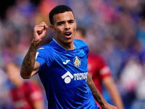 Ý đồ đằng sau thương vụ Greenwood và quyết định gây phẫn nộ