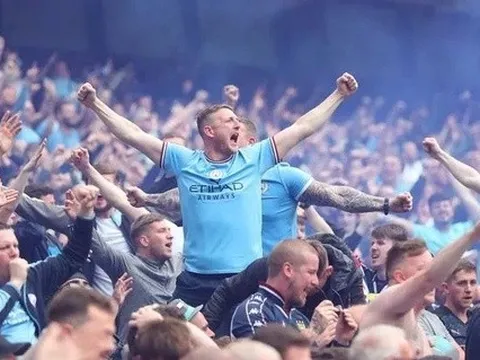 Manchester City 'đừng giận dữ nhìn lại'