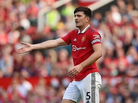 Man Utd chấp nhận chi tiền để tống khứ Maguire