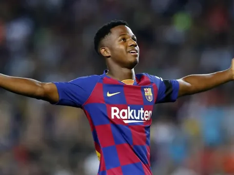 Sao Barca được Man United săn đón