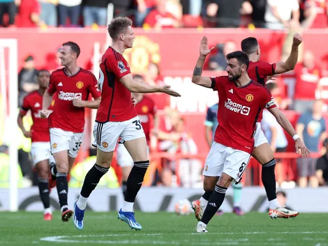 Phản ứng trong phòng thay đồ Man Utd sau khi ngược dòng hạ Brentford