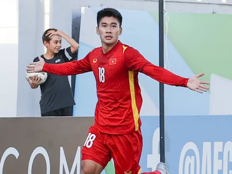 Olympic Việt Nam: HLV Hoàng Anh Tuấn gọi Nhâm Mạnh Dũng dự Asiad