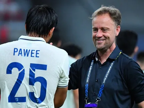 Mano Polking: Từ thất bại V-League đến thay đổi Thái Lan