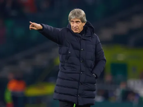 Manuel Pellegrini là khắc tinh của Man United