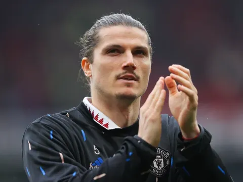 Marcel Sabitzer hé lộ động thái với Thomas Tuchel