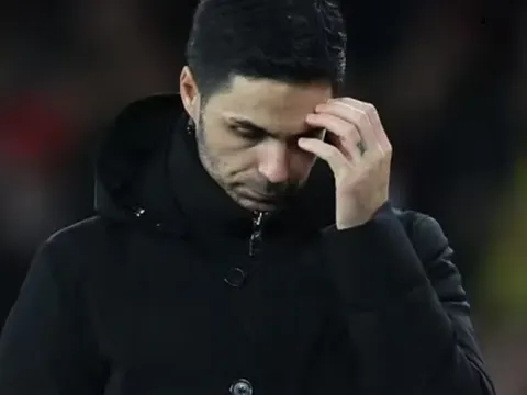 Mark Lawrenson dự đoán Arsenal 'ngã ngựa' trước West Ham