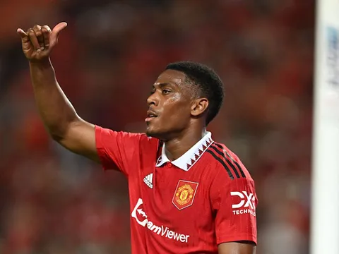 Man Utd mong đợi thu bộn tiền từ bệnh binh