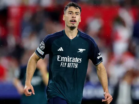 Martin Keown trầm trồ trước Martinelli