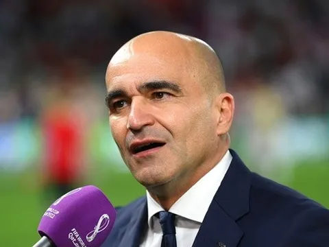 Alan Shearer: "Tôi chắc chắn rằng Martinez có điều tiếc nuối"