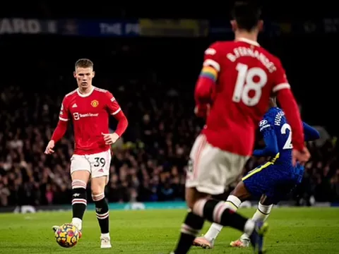 Scholes: "Man United cần một HLV, những cầu thủ giỏi hơn"