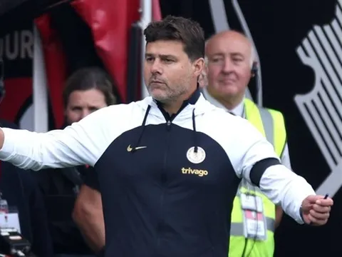 Cả thế giới đang chống lại Chelsea