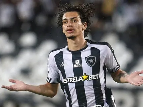 Sợ thua Chelsea, Real nhắm Cavani 2.0 người Brazil