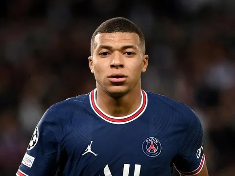 Mbappe: Anh đang đá như thể muốn rời PSG ngay lập tức!