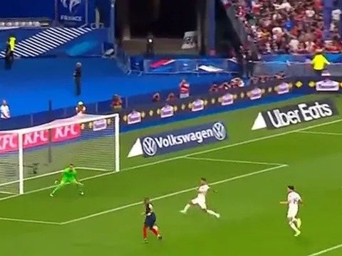 Cho Hy Lạp 'hít khói', Mbappe và Dembele tạo ra pha bóng gây choáng