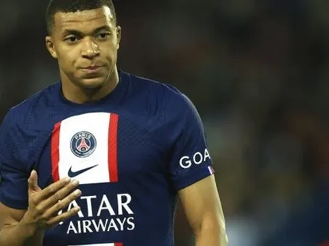 Mbappe làm loạn, PSG vẫn ngậm đắng chi trả số tiền khủng