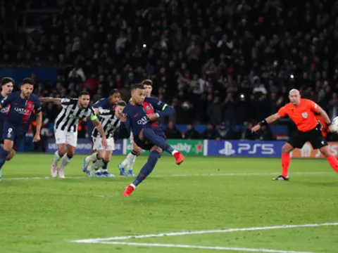 Mbappe tỏa sáng phút cuối, PSG nắm quyền tự quyết bảng tử thần