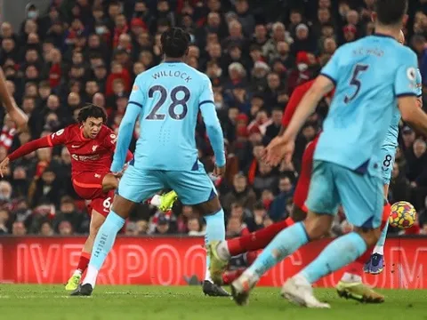 McManaman: "Bàn thắng đó như một quả tên lửa vậy"