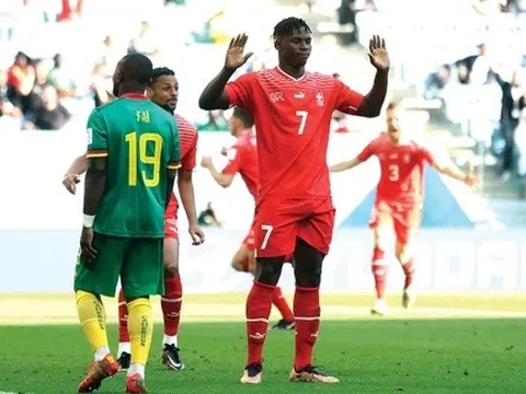 Mẹ của Embolo chỉ trích LĐBĐ Cameroon và Eto'o