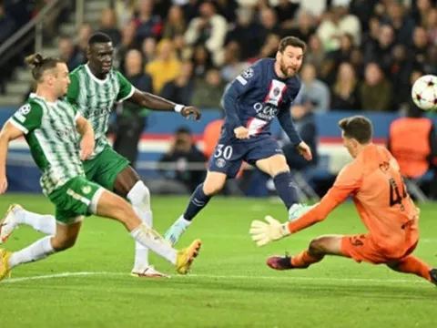 Messi làm điều chưa ai làm được ở Champions League