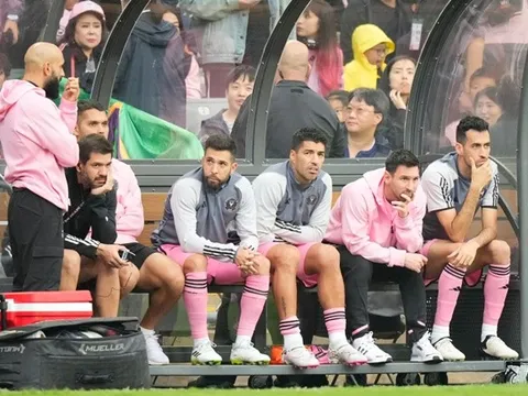 Messi chứng kiến làn sóng phẫn nộ tại Hồng Kông