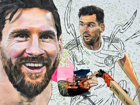 Messi đã có mặt ở bến đỗ mới