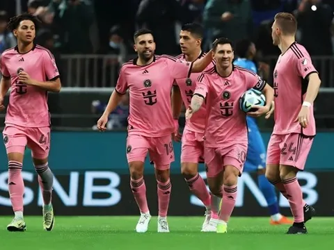Messi hoàn toàn "out trình" trong trận cầu 7 bàn