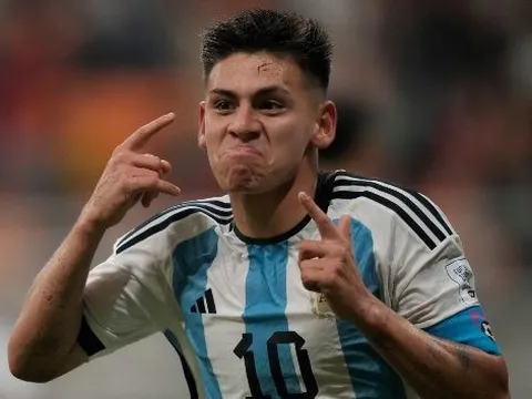 'Messi mới' trong tay Pep Guardiola