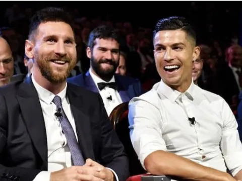 Messi sắp đối đầu Ronaldo tại Saudi Arabia?