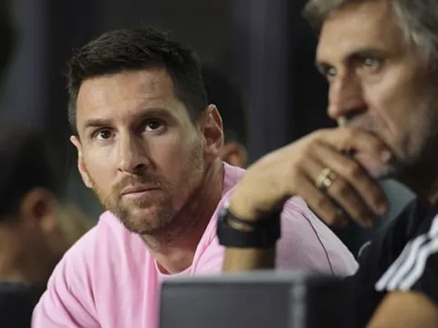 Messi tiếp tục ngồi chơi xơi nước, Inter Miami xa dần vé playoffs