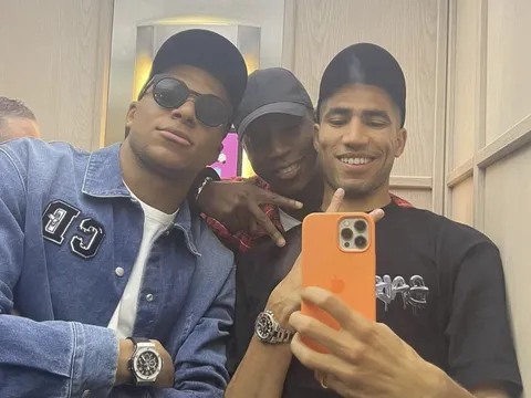 Messi trở lại, Mbappe được PSG cho… nghỉ phép