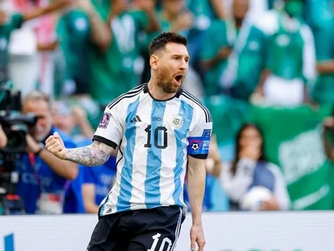 Messi vượt mặt Maradona, sánh ngang Ronaldo và Pele
