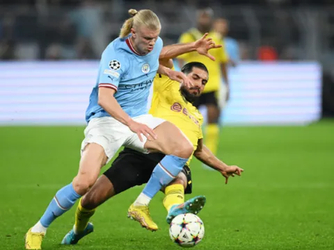 Micah Richards khen mục tiêu của Liverpool hay hơn Haaland