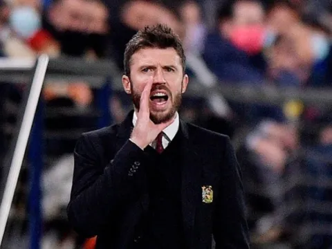 Michael Carrick chỉ ra sự đáng sợ của Chelsea
