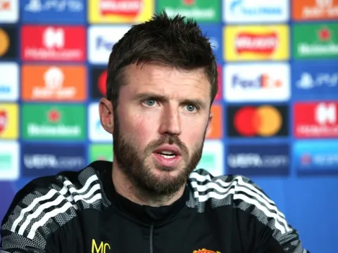 Michael Carrick hạ quyết tâm, xác định mục tiêu trận Villarreal