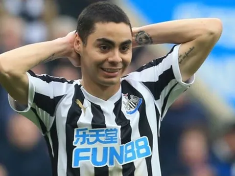 Miguel Almiron bị treo bằng lái vì lý do lạ