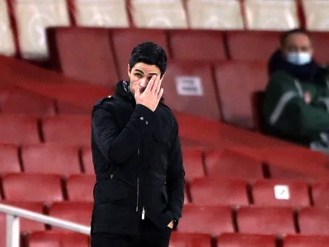 'Các cầu thủ Arsenal đang cạn kiệt sự tự tin'