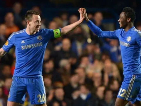 "John Terry nói, bạn ơi, tôi nghĩ thế là đủ rồi, hãy chơi đơn giản thôi"