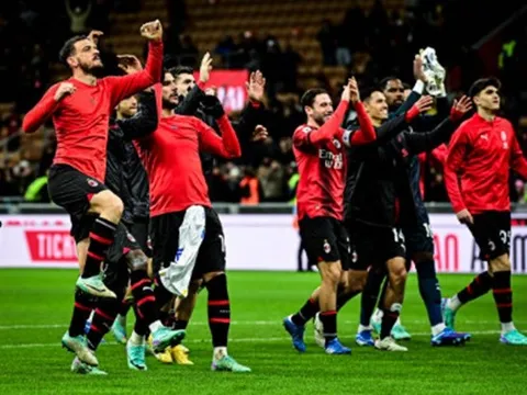 AC Milan tái hiện trận cầu với Dortmund