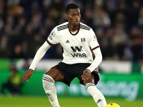 Milan đặt vấn đề với trụ cột Fulham
