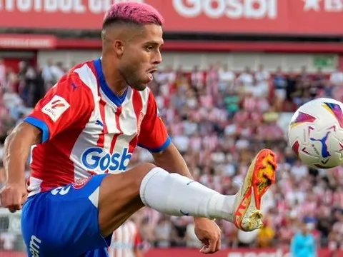 Milan muốn chiêu mộ 'hậu vệ bị quên lãng' của Man City