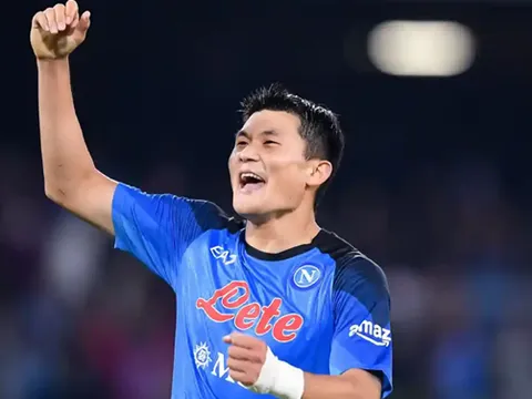 Liverpool cần tranh 'Van Dijk mới' giá 51 triệu đô với Man United