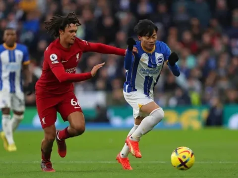 Mitoma được đề nghị hợp đồng kỷ lục ở Brighton