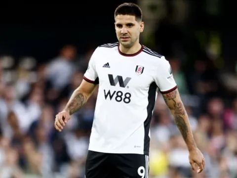 Fulham từ chối bán tiền đạo 35 triệu bảng sang Ả Rập Xê Út