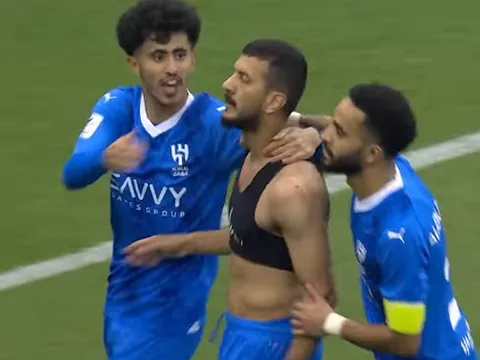 Mitrovic lập hattrick cho Al-Hilal; Al Ittihad giành ngôi nhất bảng C