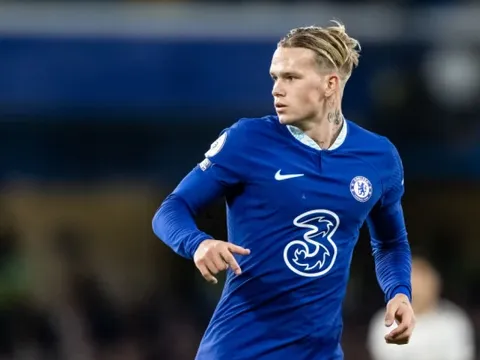 Joe Cole: "Cậu ấy sẽ trở thành ngôi sao hàng đầu của Chelsea"