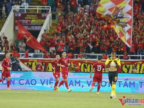 Vé xem tuyển Việt Nam đấu Malaysia có giá 'mềm'