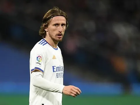 "Modric sẽ không có chỗ ở Real trong mùa giải tới"