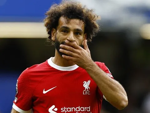 Mohamed Salah khó nghĩ: Tình với Liverpool hay tiền Saudi Arabia?