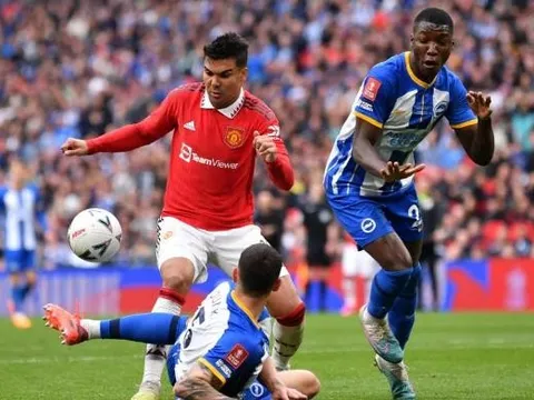 Moises Caicedo có động thái 'tỏ tình' với M.U